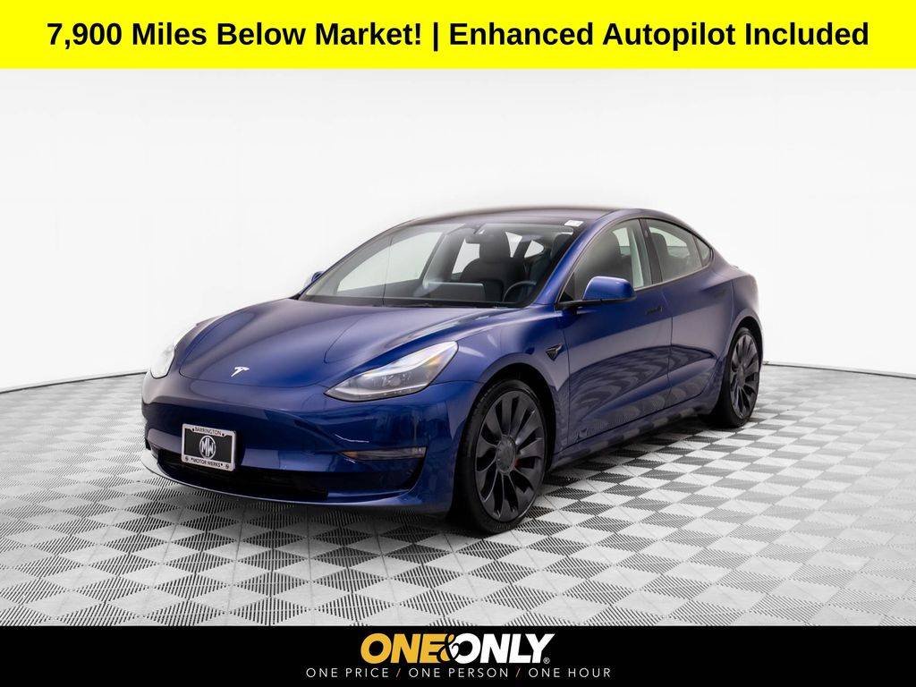 2023 Tesla Model 3 Performance — Sedan — 17,988 mi — Barrington, IL