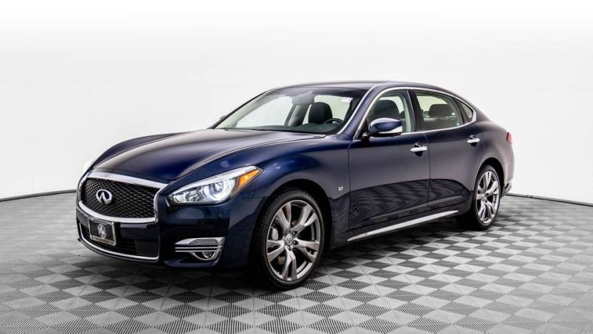 2017 INFINITI Q70L 3.7x — Sedan — 74,240 mi — Barrington, IL
