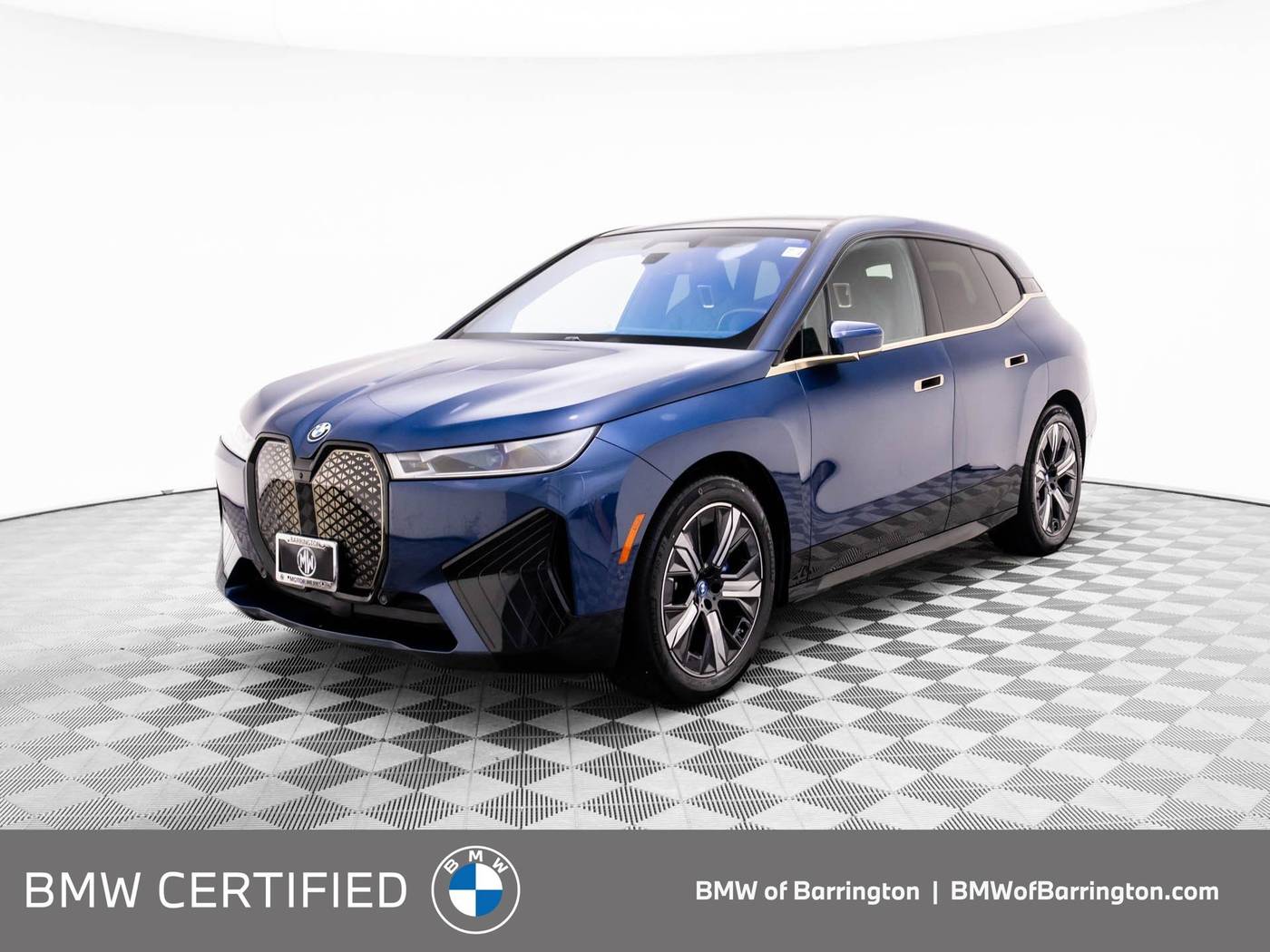 2023 BMW iX M60 — SUV — 27,334 mi — Barrington, IL