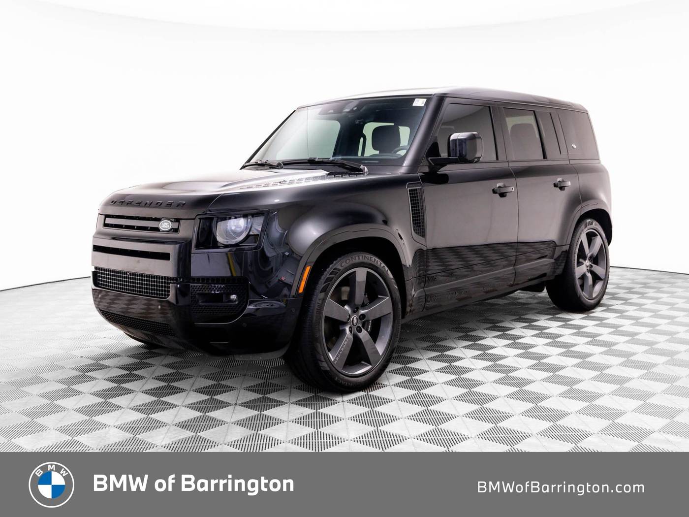 2023 Land Rover Defender V8