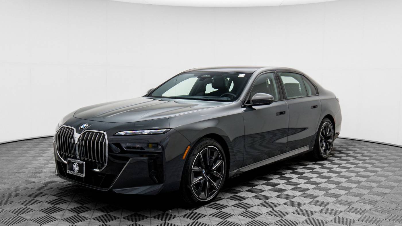 2024 BMW 7 Series 760i — Sedan — 9,554 mi — Barrington, IL