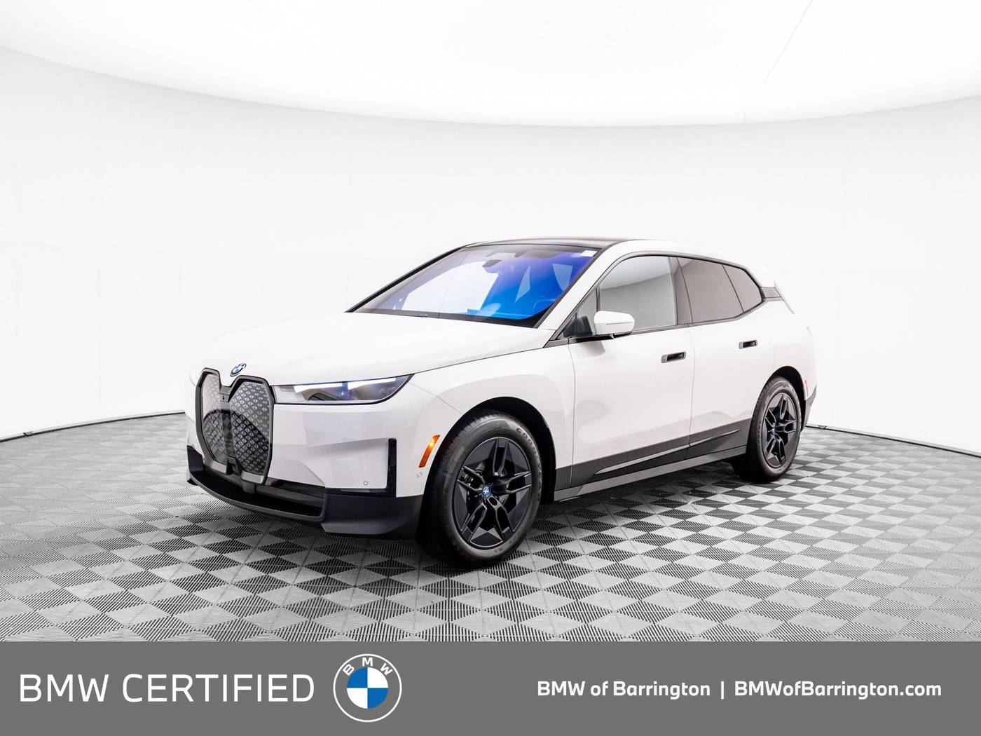 2024 BMW iX xDrive50 — SUV — 8,594 mi — Barrington, IL