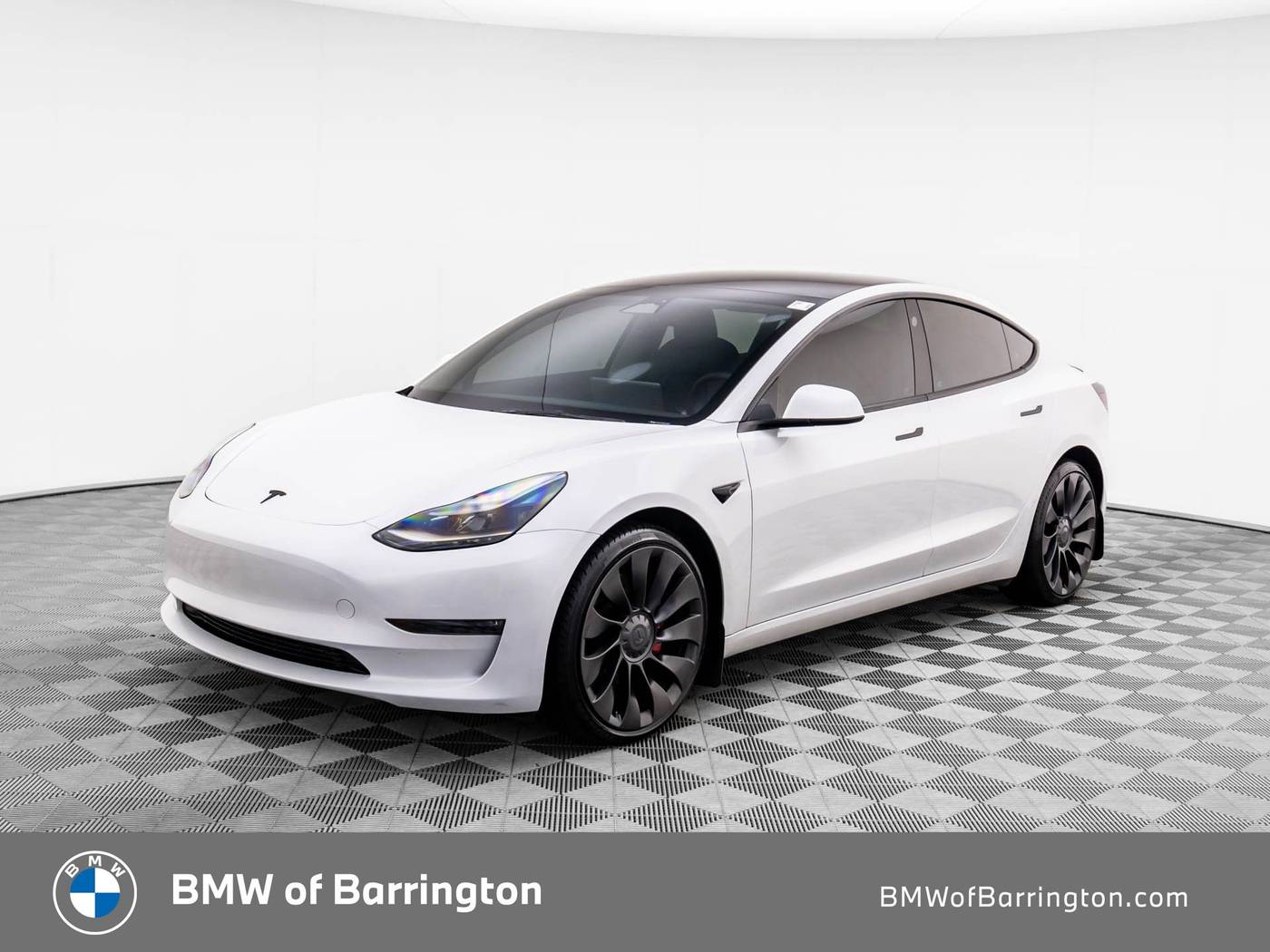 2023 Tesla Model 3 Performance — Sedan — 19,977 mi — Barrington, IL
