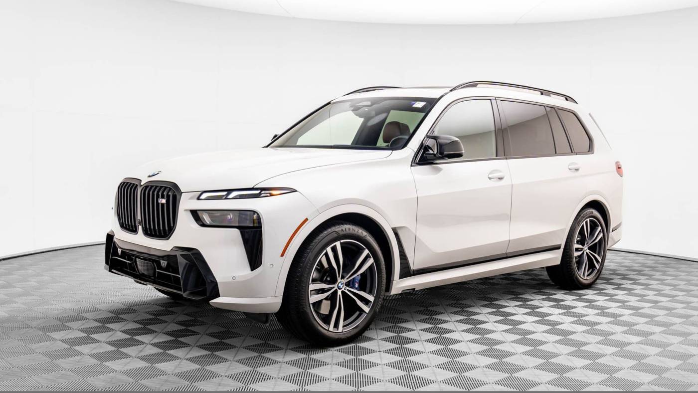 2023 BMW X7 M60i — SUV — 21,625 mi — Barrington, IL