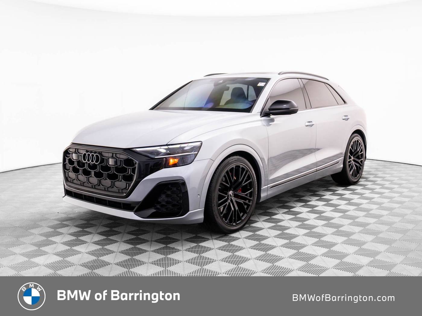 2025 Audi SQ8 Premium Plus — SUV — 6,196 mi — Barrington, IL