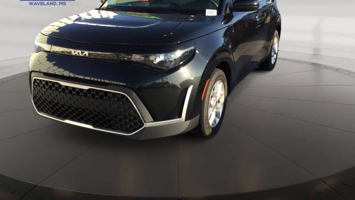 2023 Kia Soul LX — Hatchback — 27,605 mi — Waveland, MS