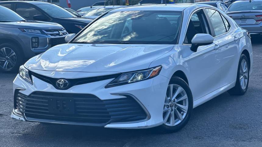2022 Toyota Camry LE — Sedan — 102,199 mi — Tampa, FL