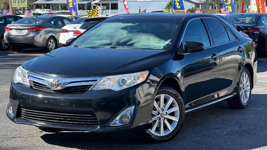 2012 Toyota Camry XLE — Sedan — 118,520 mi — Tampa, FL