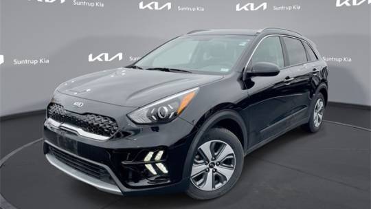 2021 Kia Niro Hybrid LX — SUV — 10,260 mi — St. Louis, MO