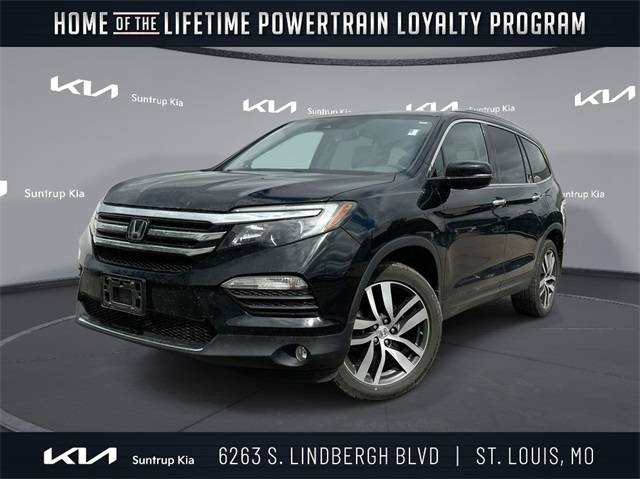 2017 Honda Pilot Touring — SUV — 134,747 mi — St. Louis, MO