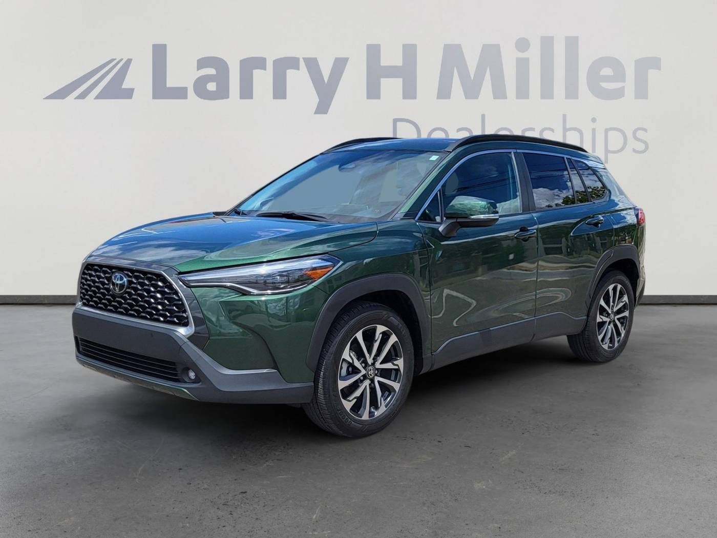 2024 Toyota Corolla Cross XLE — SUV — 17,993 mi — Albuquerque, NM
