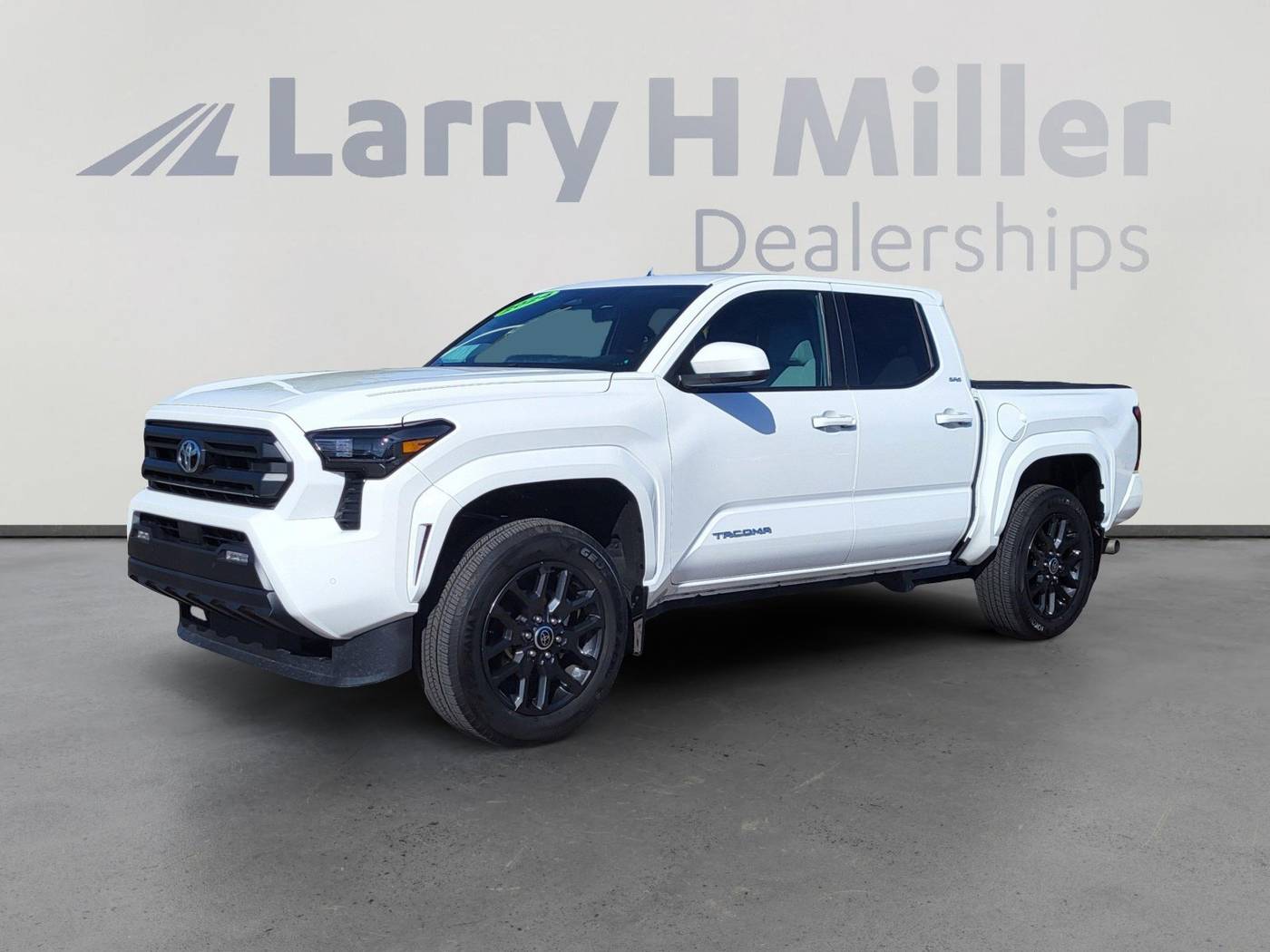 2024 Toyota Tacoma SR5 — Pickup Truck — 7,810 mi — Albuquerque, NM