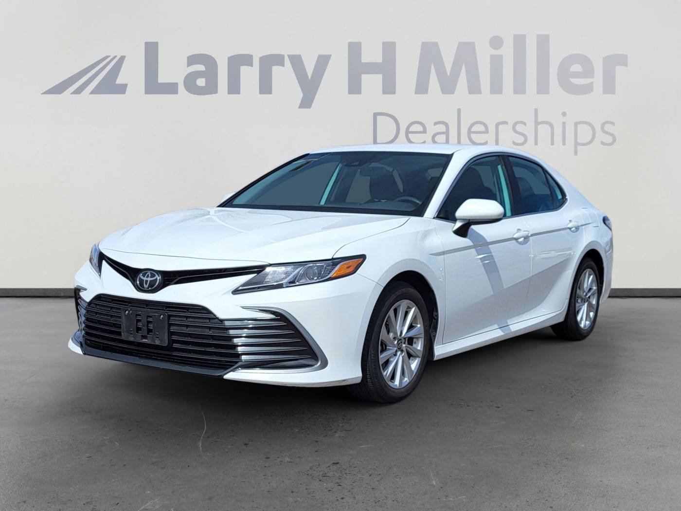 2024 Toyota Camry LE — Sedan — 43,411 mi — Albuquerque, NM