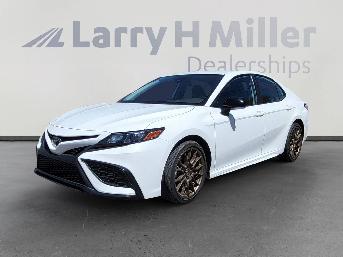 2023 Toyota Camry SE Nightshade — Sedan — 19,497 mi — Albuquerque, NM