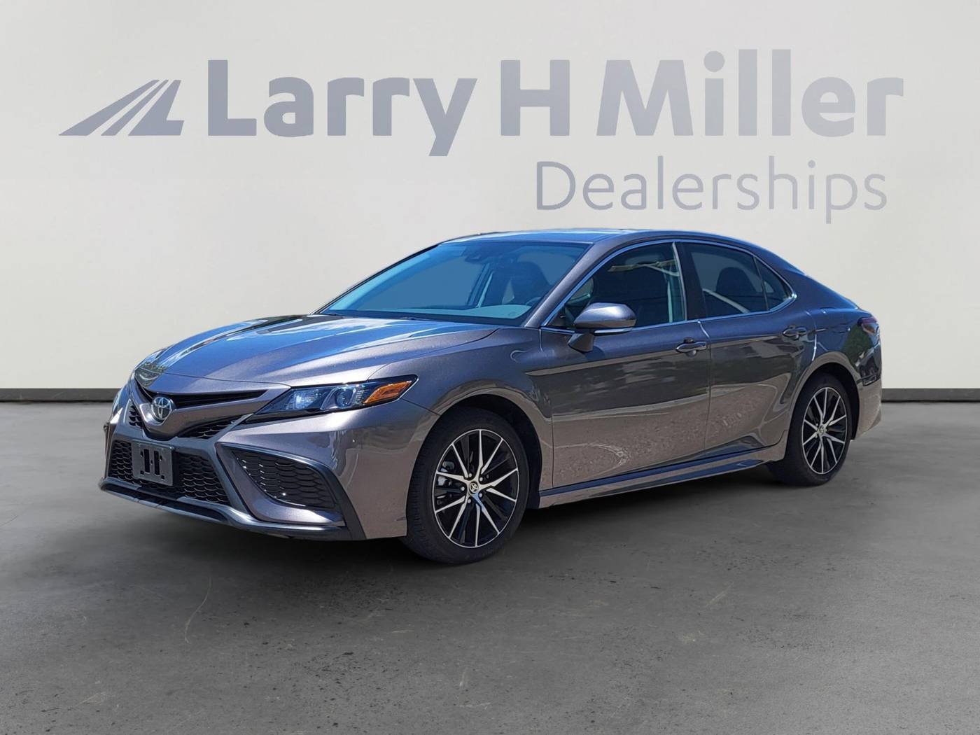2024 Toyota Camry SE — Sedan — 18,126 mi — Albuquerque, NM