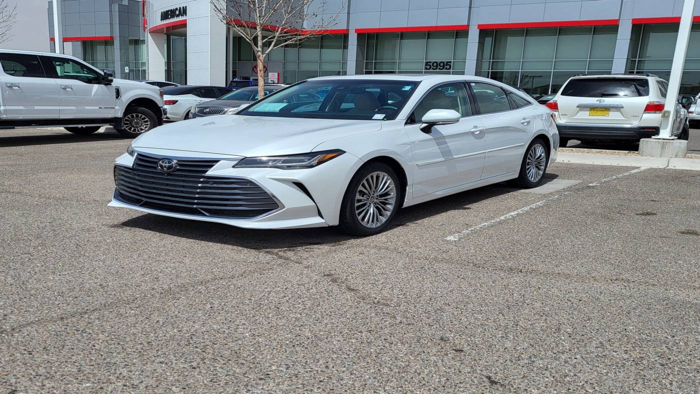 2019 Toyota Avalon Limited — Sedan — 25,682 mi — Albuquerque, NM