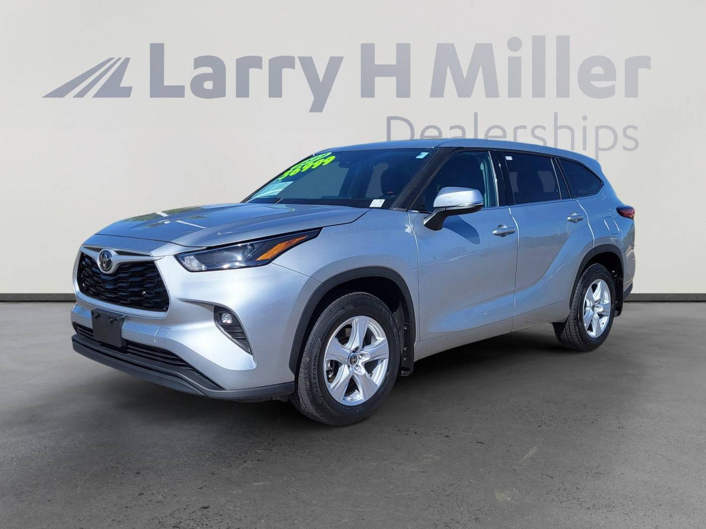 2022 Toyota Highlander LE — SUV — 52,986 mi — Albuquerque, NM