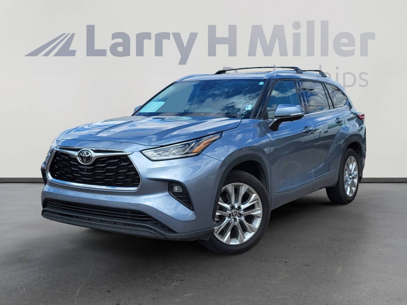 2023 Toyota Highlander L — SUV — 40,307 mi — Albuquerque, NM