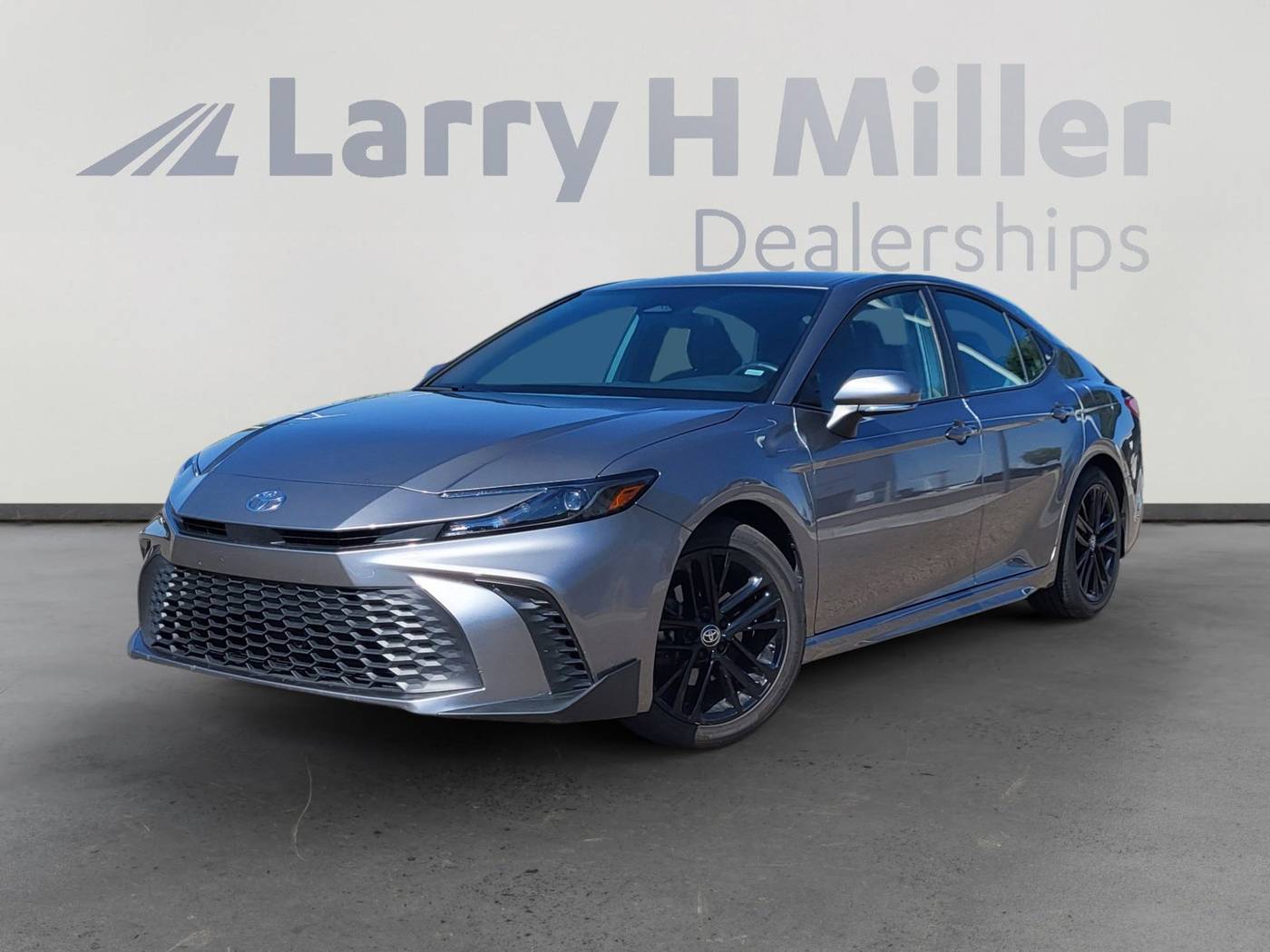 2025 Toyota Camry Hybrid LE — Sedan — 40,064 mi — Albuquerque, NM
