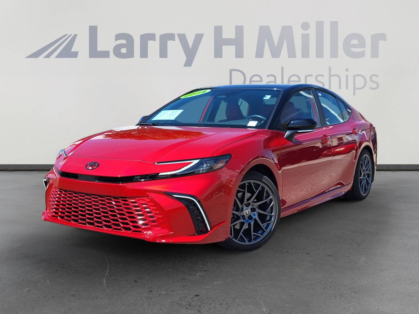 2025 Toyota Camry Hybrid XSE — Sedan — 13,093 mi — Albuquerque, NM