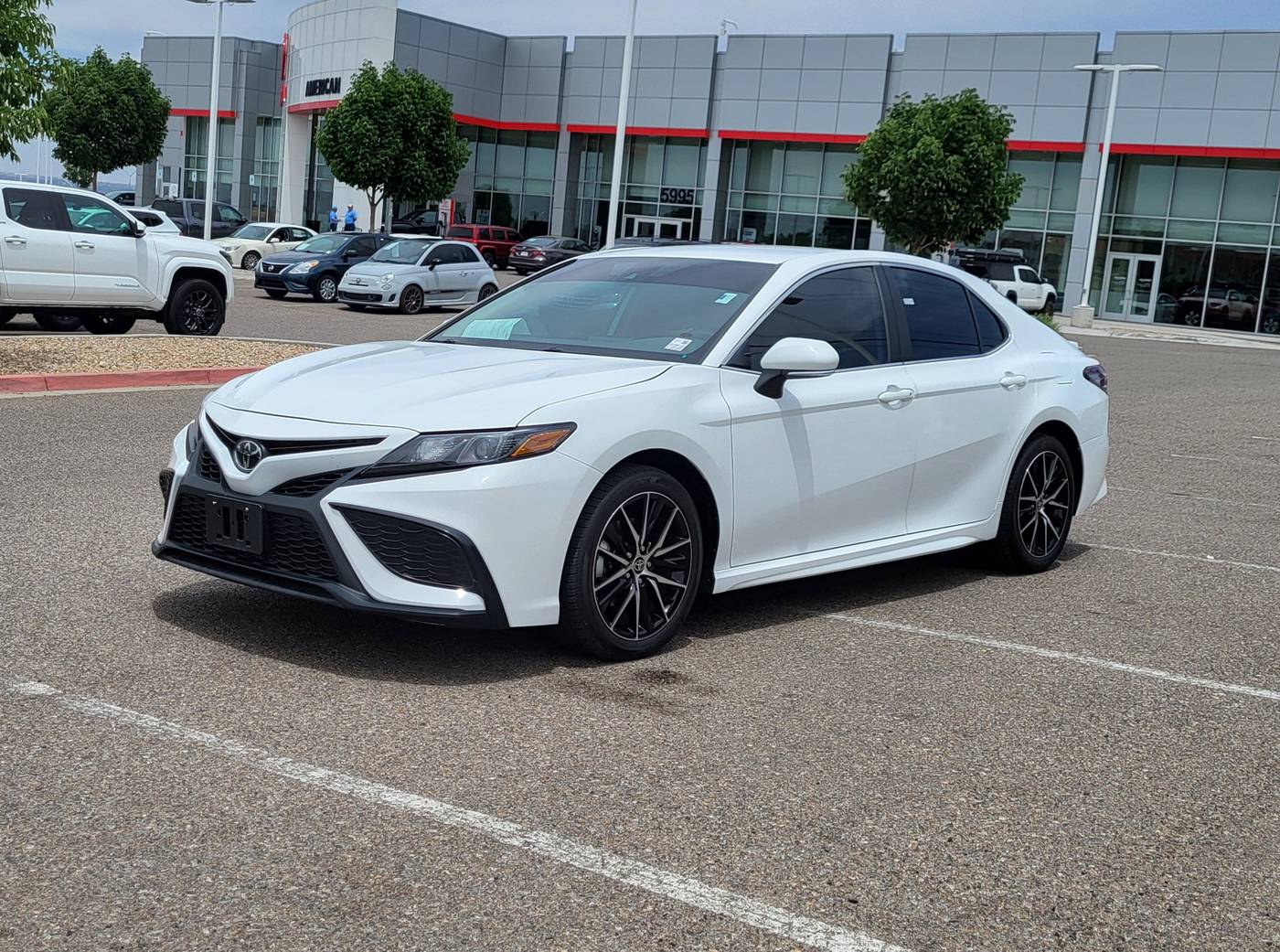2024 Toyota Camry SE — Sedan — 21,519 mi — Albuquerque, NM