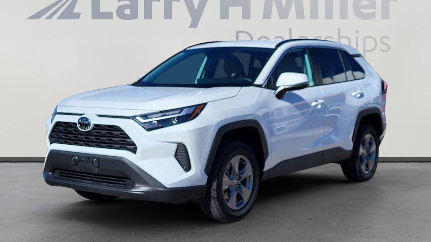 2024 Toyota RAV4 XLE — SUV — 13,695 mi — Albuquerque, NM