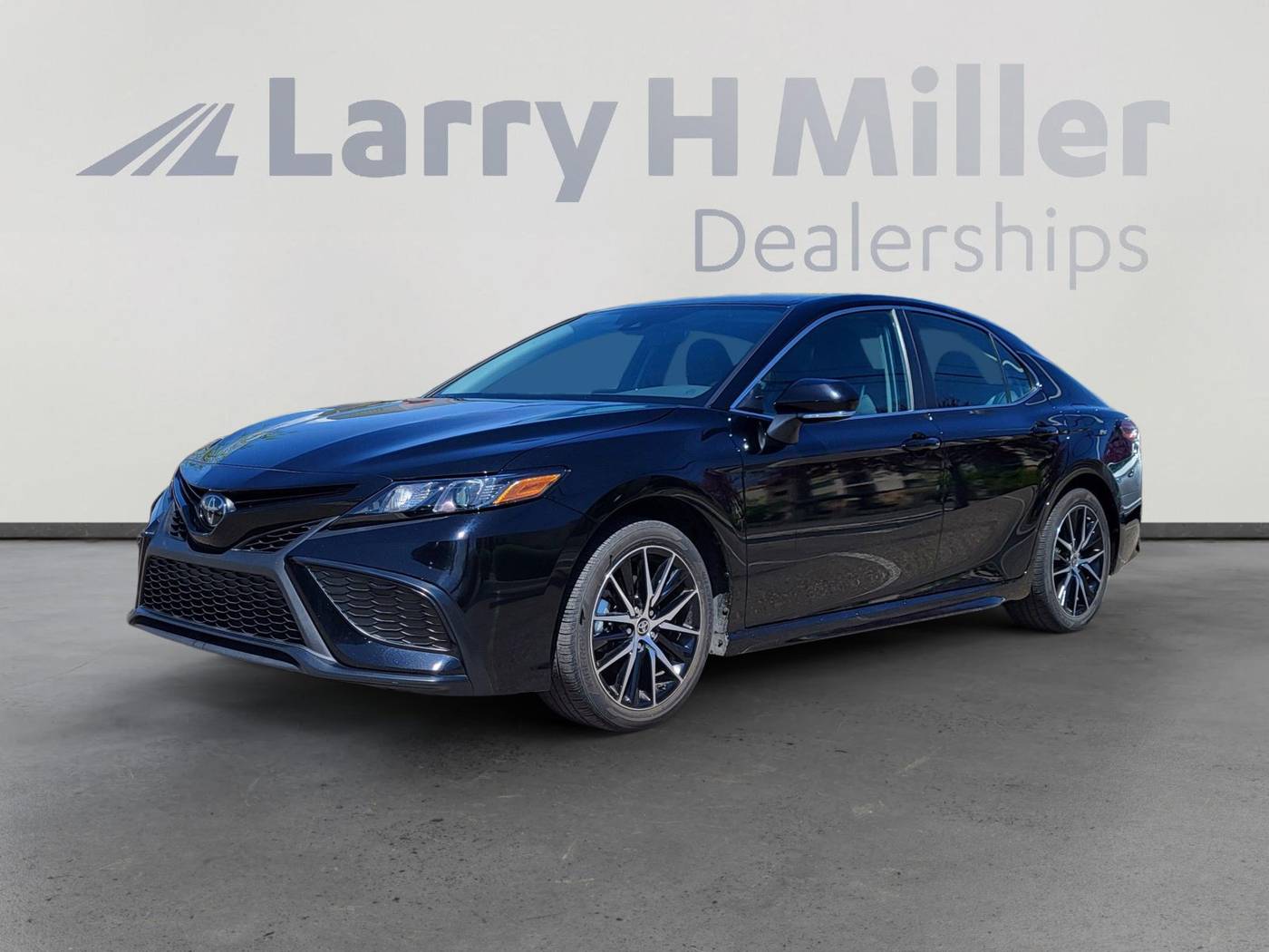 2024 Toyota Camry SE — Sedan — 26,836 mi — Albuquerque, NM