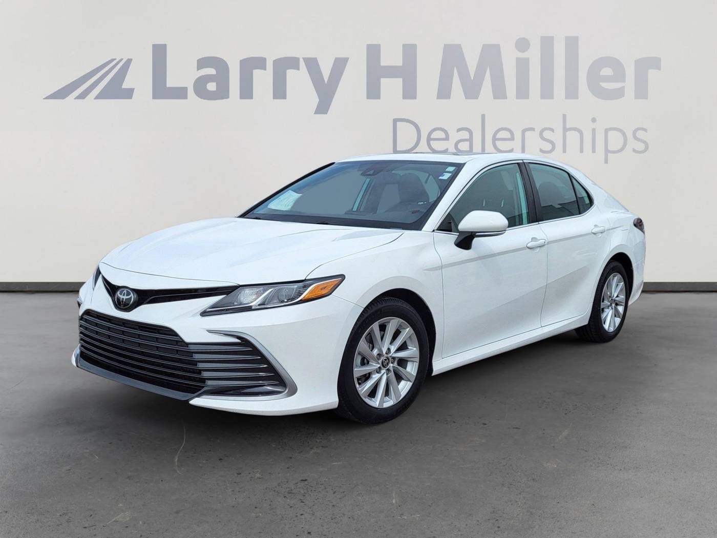 2022 Toyota Camry LE — Sedan — 87,361 mi — Albuquerque, NM