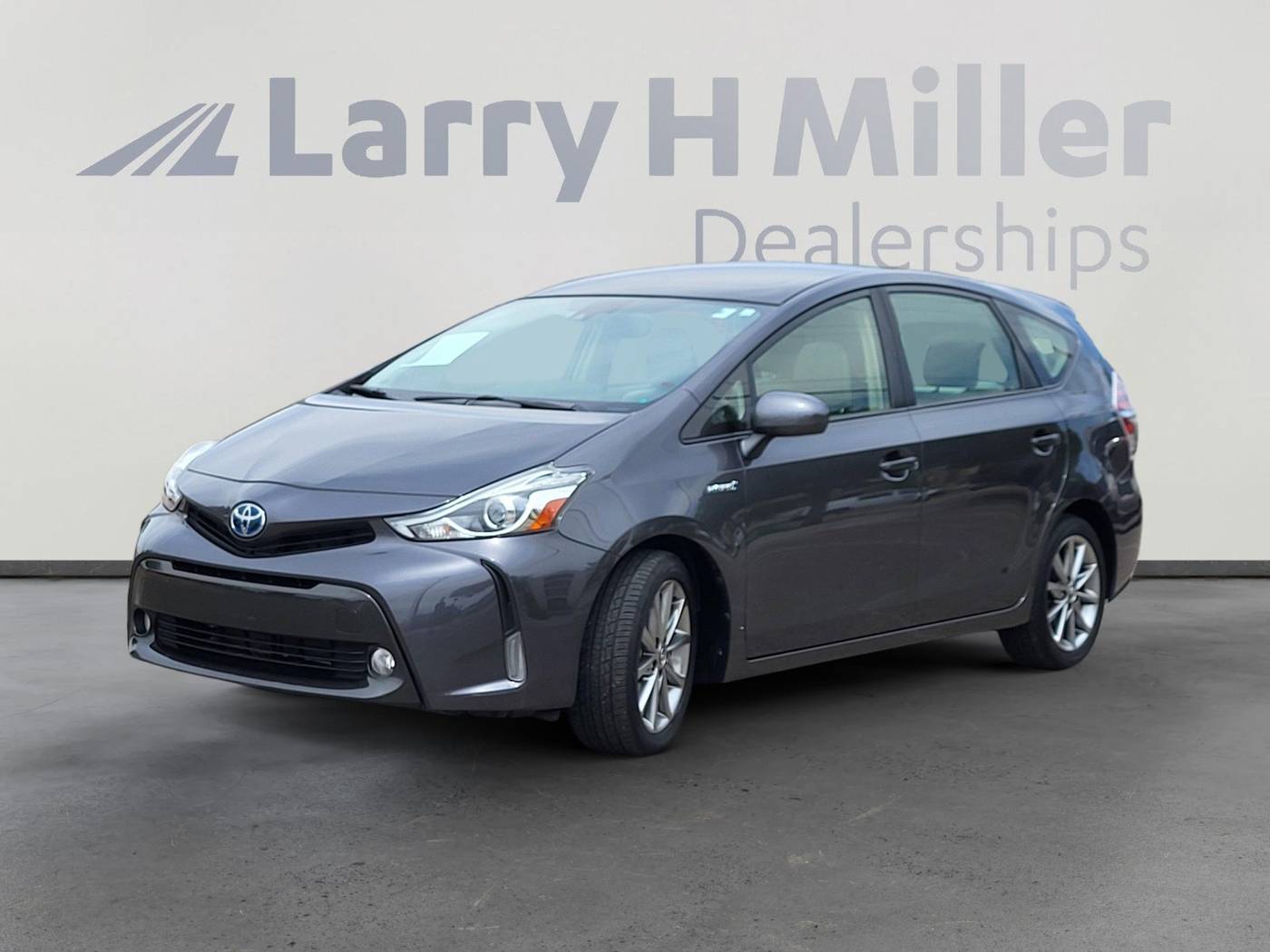2017 Toyota Prius v Five — Wagon — 41,366 mi — Albuquerque, NM