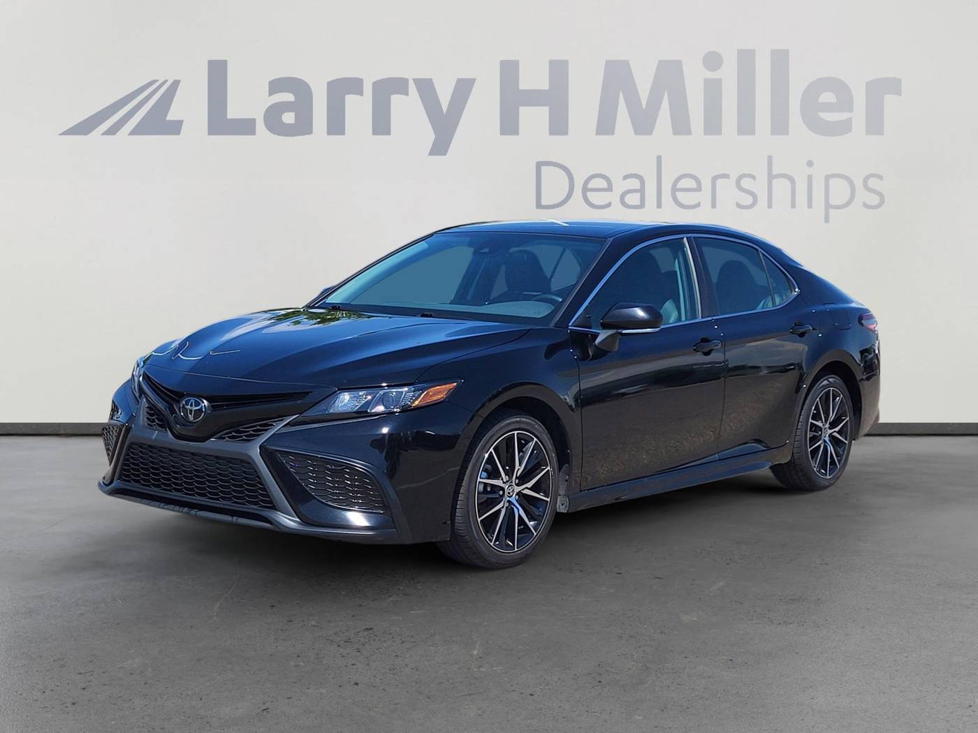 2024 Toyota Camry SE — Sedan — 30,188 mi — Albuquerque, NM
