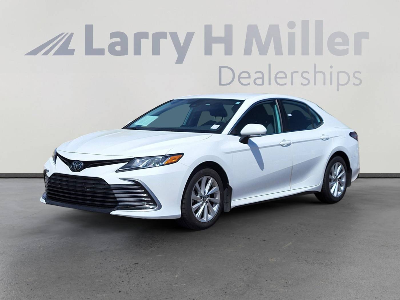 2022 Toyota Camry LE — Sedan — 70,107 mi — Albuquerque, NM