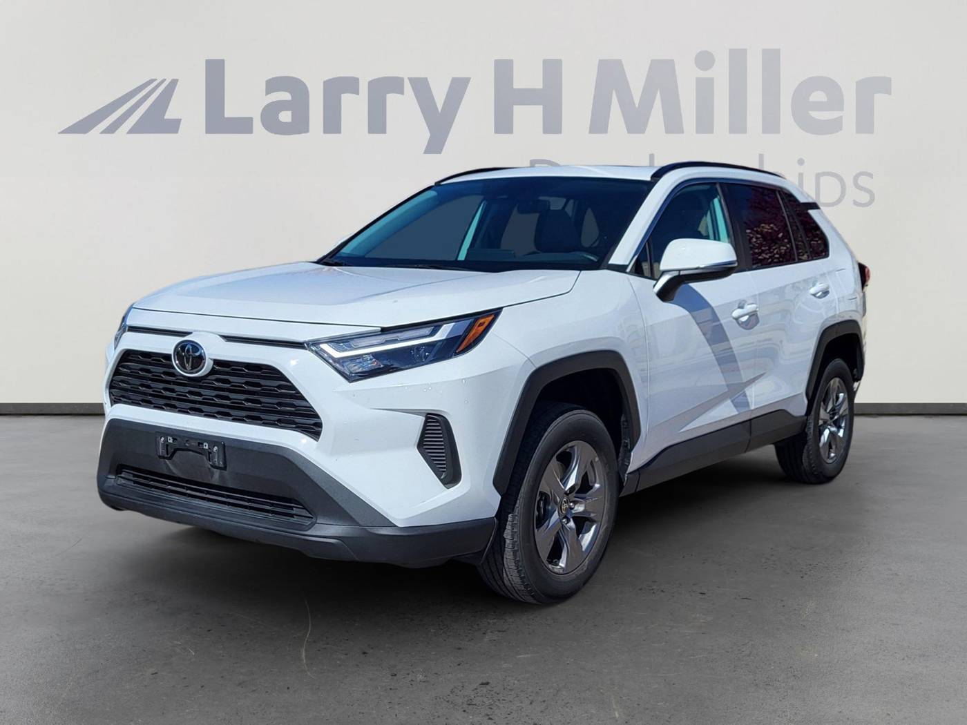 2024 Toyota RAV4 XLE — SUV — 29,330 mi — Albuquerque, NM