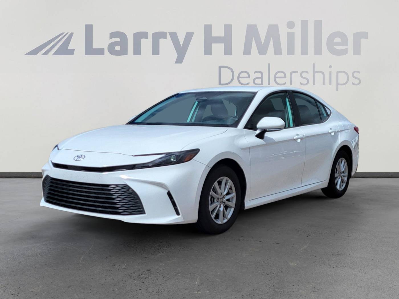 2025 Toyota Camry LE — Sedan — 21,216 mi — Albuquerque, NM