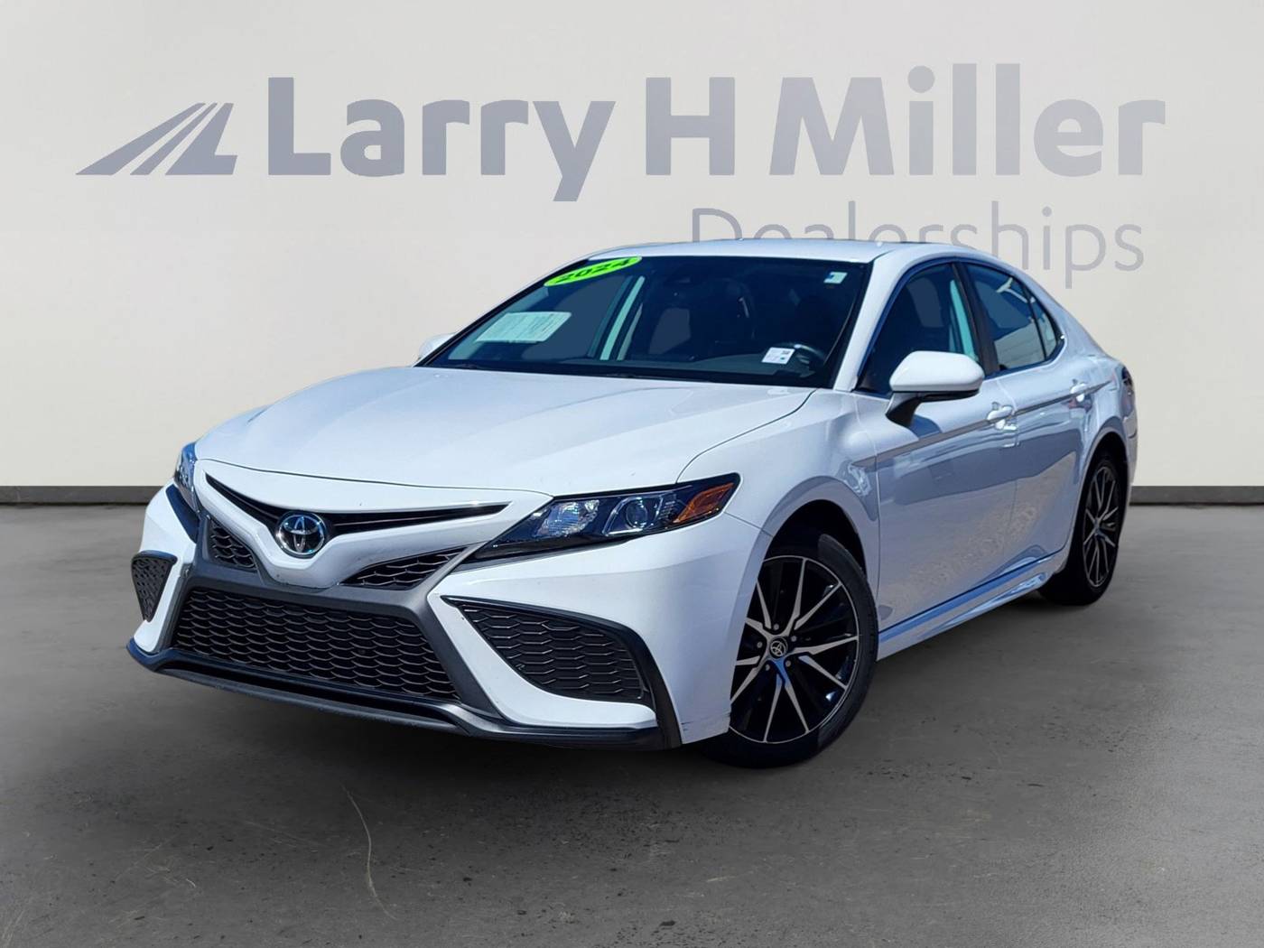2024 Toyota Camry SE — Sedan — 42,357 mi — Albuquerque, NM