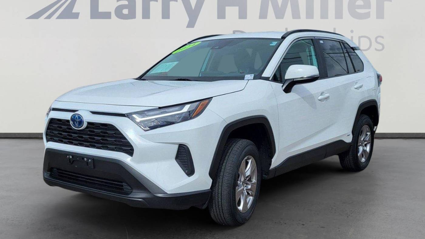 2024 Toyota RAV4 Hybrid XLE — SUV — 19,097 mi — Albuquerque, NM