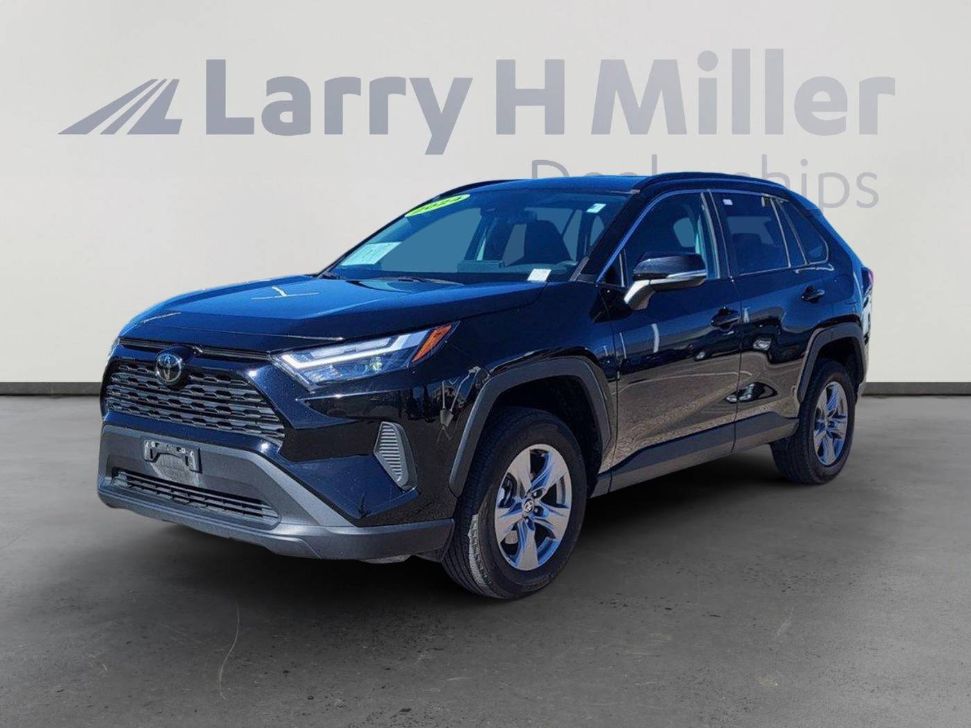 2024 Toyota RAV4 XLE — SUV — 33,681 mi — Albuquerque, NM