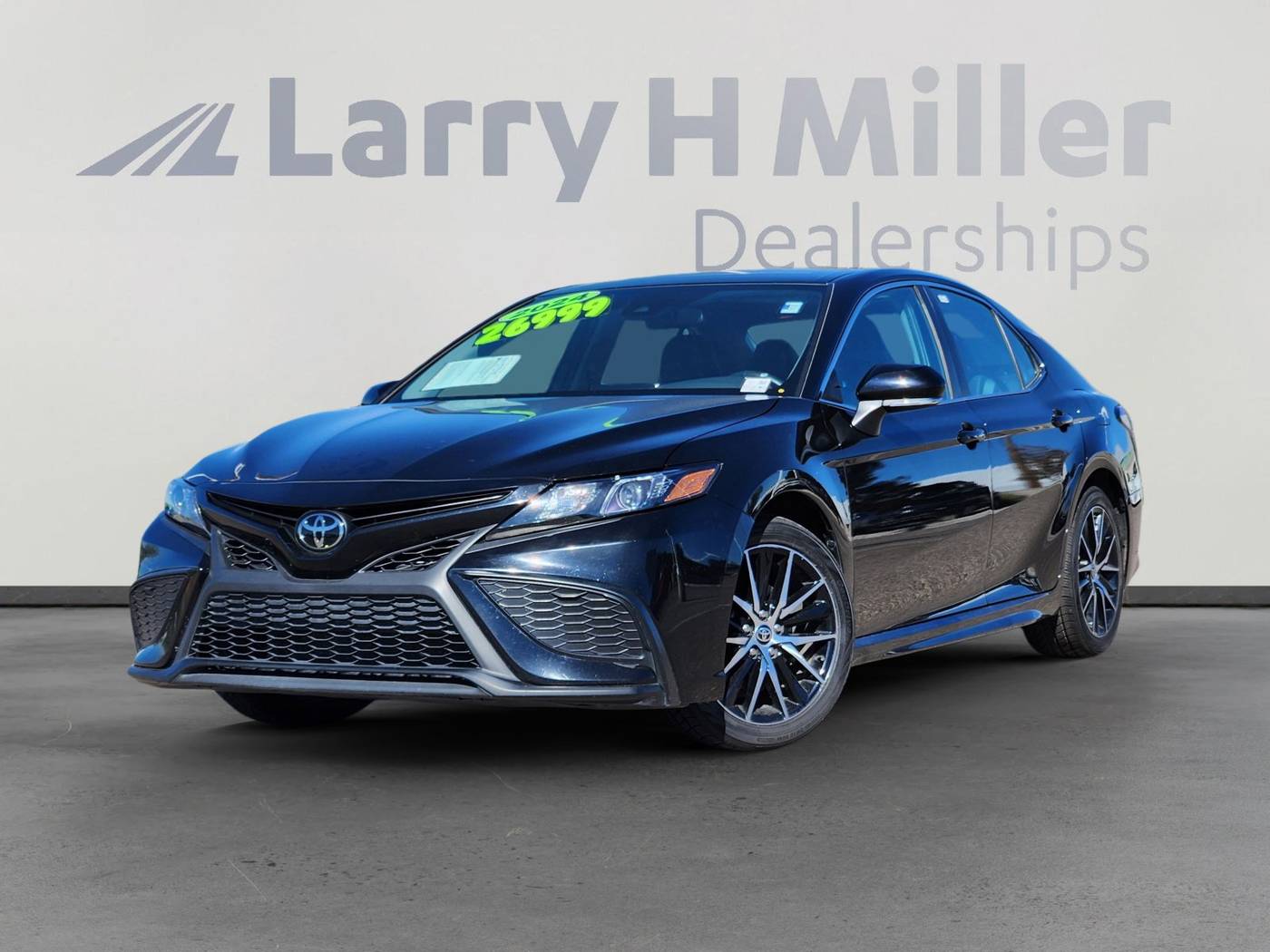 2024 Toyota Camry SE — Sedan — 40,861 mi — Albuquerque, NM