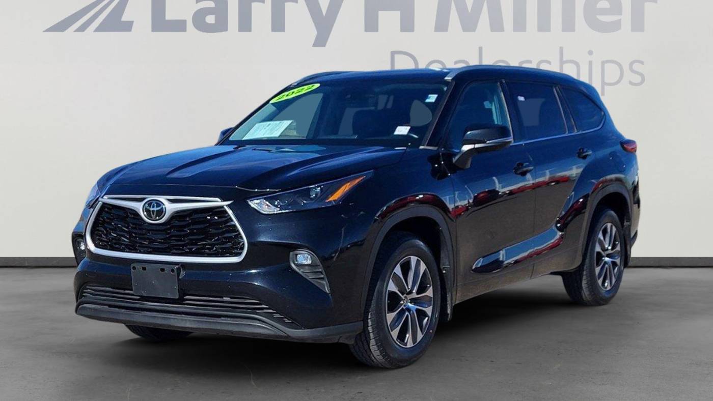 2022 Toyota Highlander XLE — SUV — 58,247 mi — Albuquerque, NM