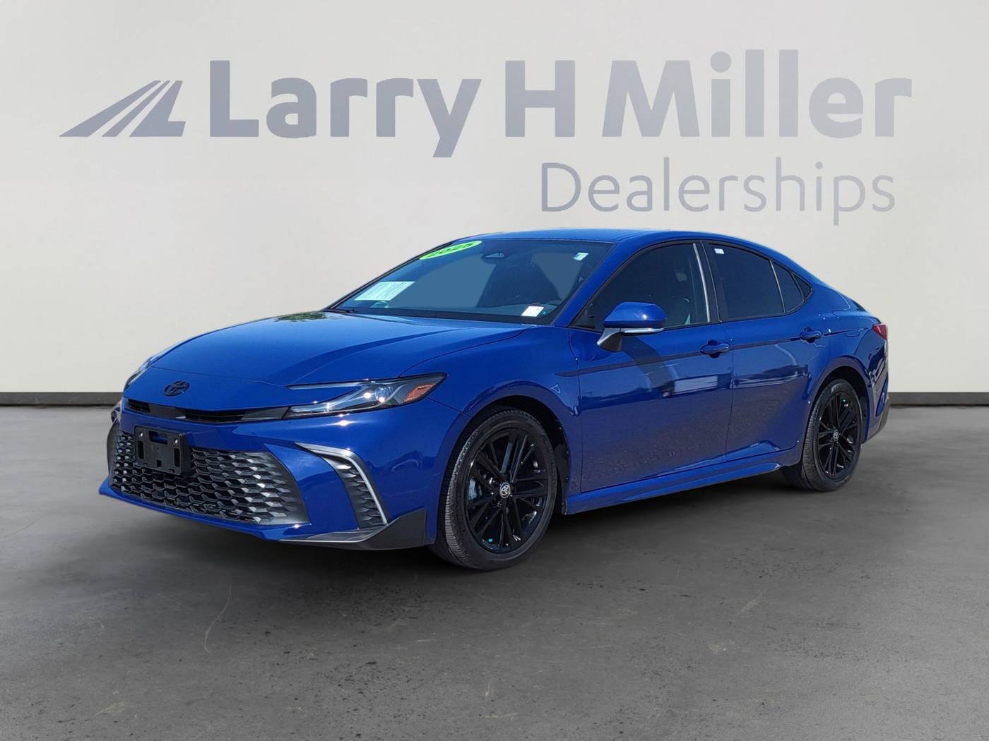 2025 Toyota Camry SE — Sedan — 2,106 mi — Albuquerque, NM