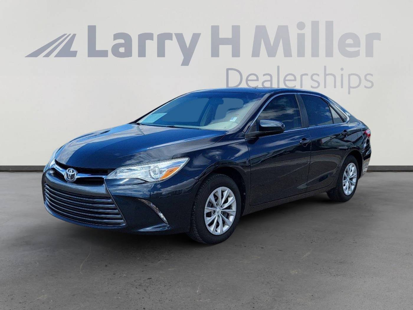 2017 Toyota Camry LE — Sedan — 91,585 mi — Albuquerque, NM