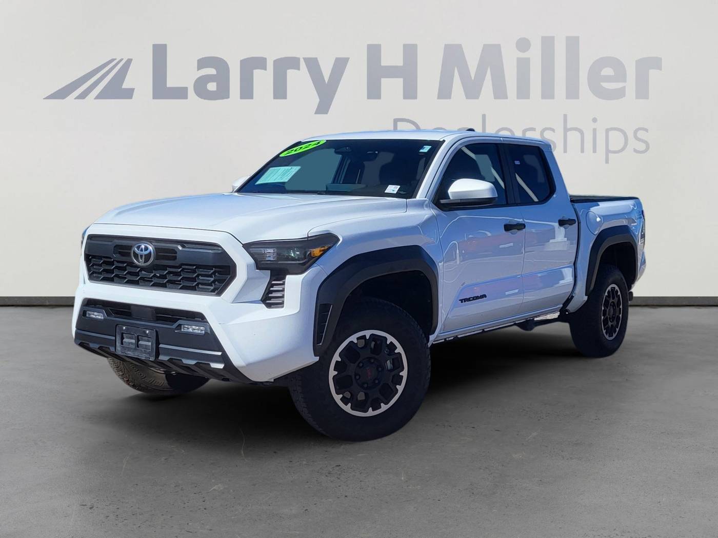 2024 Toyota Tacoma Limited — Pickup Truck — 32,320 mi — Albuquerque, NM