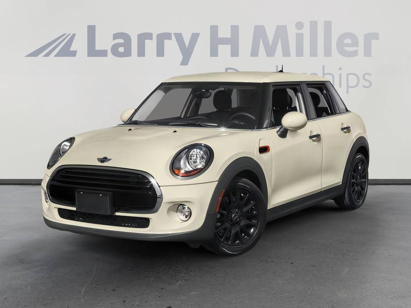 2017 MINI Hardtop Cooper — Hatchback — 65,726 mi — Albuquerque, NM
