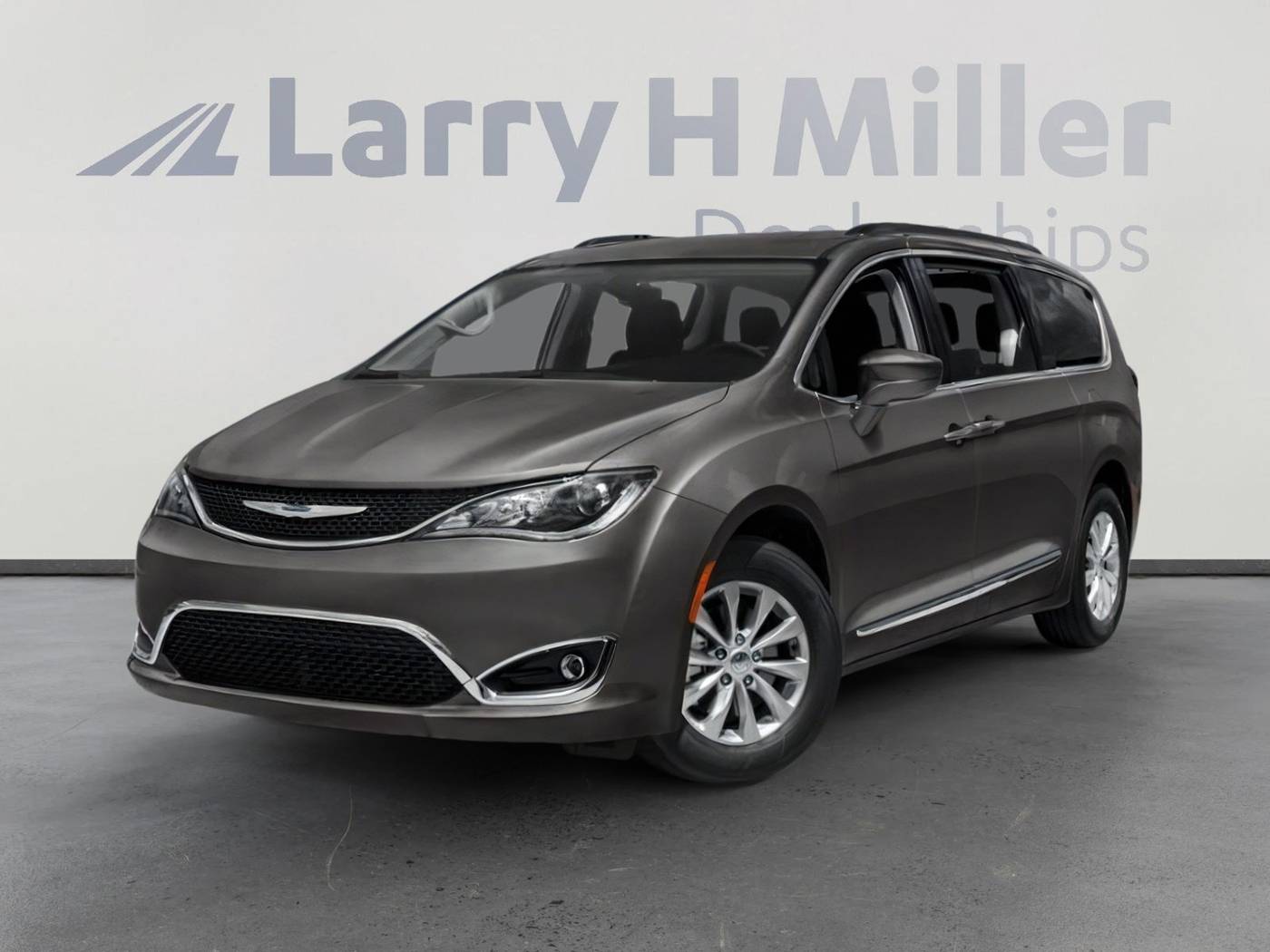 2019 Chrysler Pacifica Touring Plus — Minivan — 100,572 mi — Albuquerque, NM