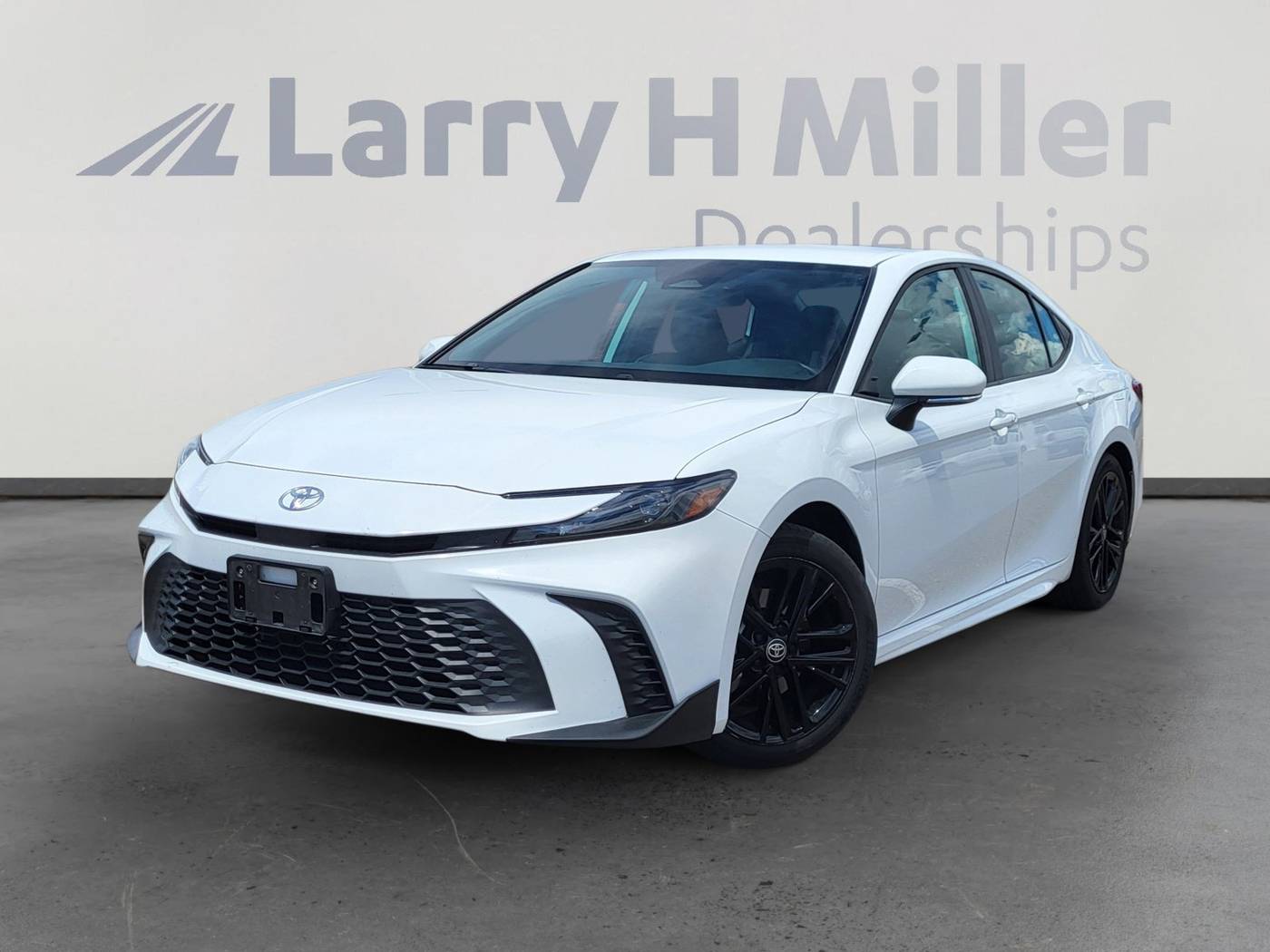 2025 Toyota Camry Hybrid SE — Sedan — 28,382 mi — Albuquerque, NM