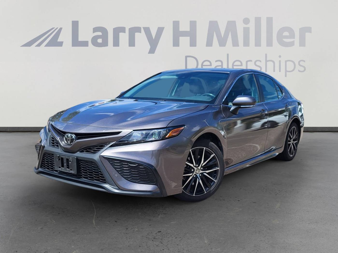 2024 Toyota Camry SE — Sedan — 45,158 mi — Albuquerque, NM