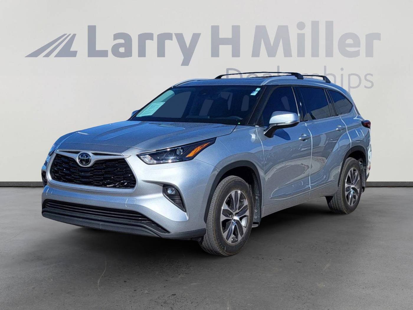 2022 Toyota Highlander XLE — SUV — 18,850 mi — Albuquerque, NM