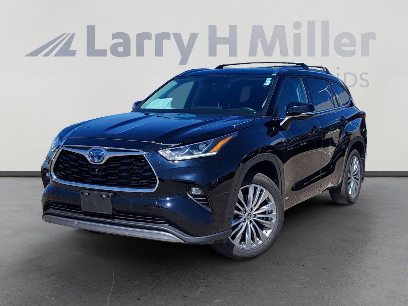 2024 Toyota Highlander Hybrid Platinum — SUV — 37,561 mi — Albuquerque, NM