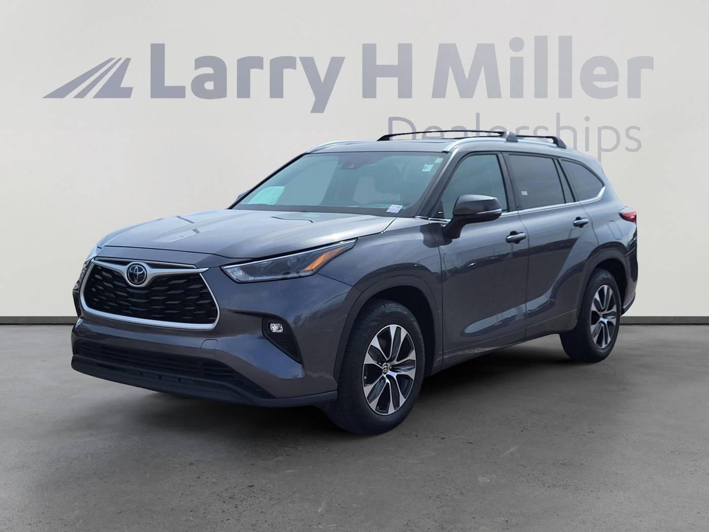 2021 Toyota Highlander XLE — SUV — 48,262 mi — Albuquerque, NM
