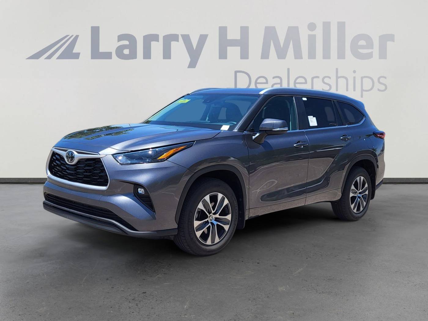2024 Toyota Highlander XLE — SUV — 7,146 mi — Albuquerque, NM