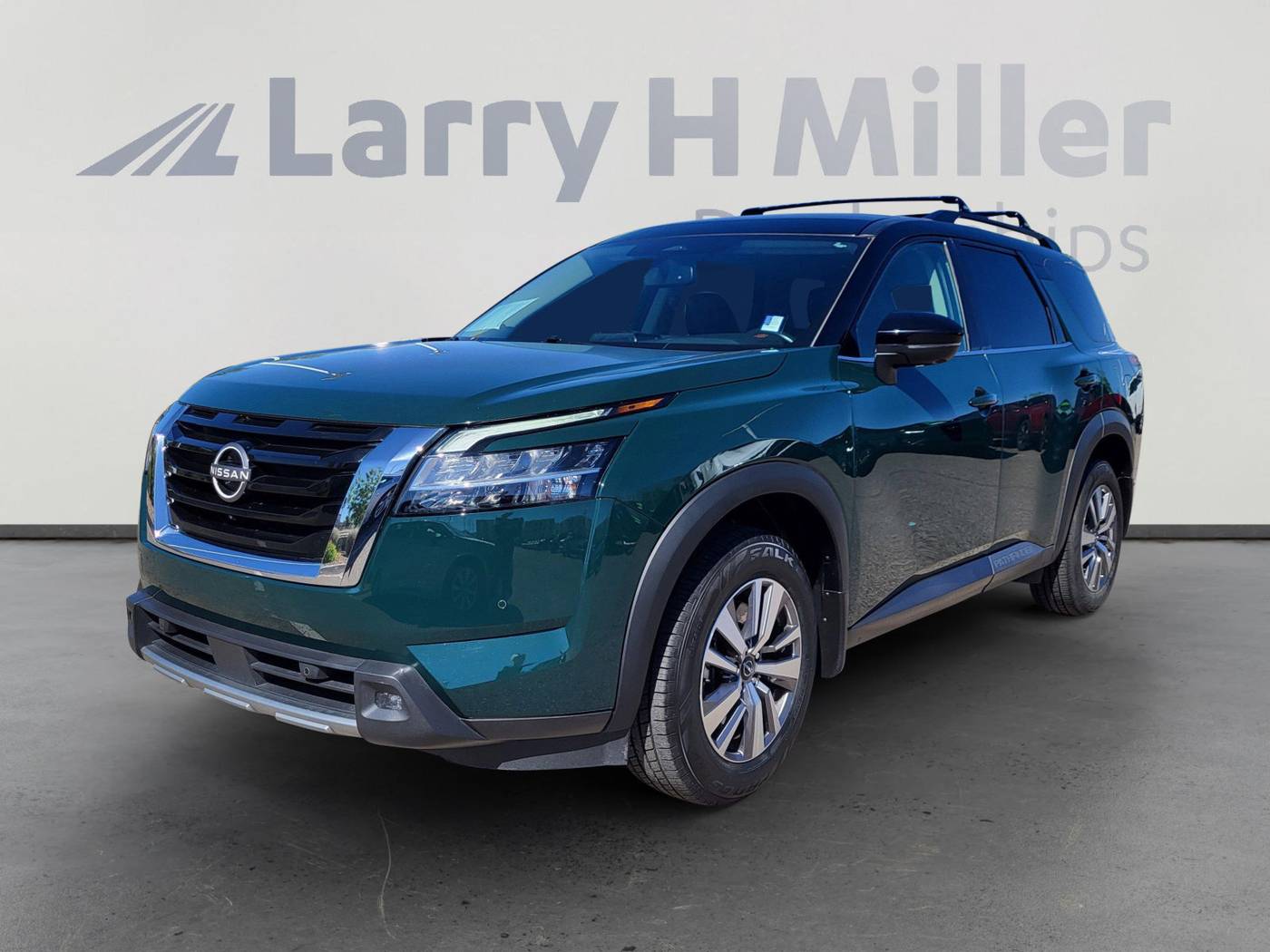 2022 Nissan Pathfinder SL — SUV — 47,270 mi — Albuquerque, NM
